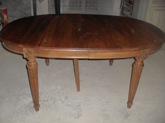 table ancienne en noyer
